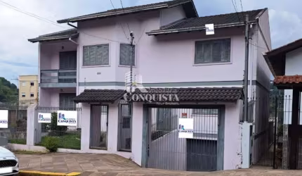 Casa com 6 quartos à venda na Rua Ministro Ruben da Rosa, 589, Ana Rech, Caxias do Sul por R$ 990.000