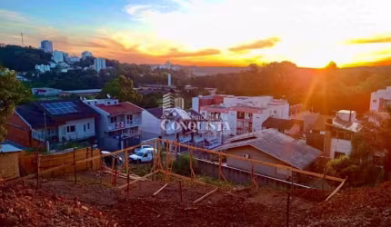 Terreno à venda na Rua Nedem Adelar Chedid, 191, Vinhedos, Caxias do Sul por R$ 350.000