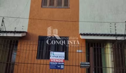 Casa com 2 quartos à venda na Avenida Moinhos de Vento, 591, Nossa Senhora da Saúde, Caxias do Sul por R$ 320.000