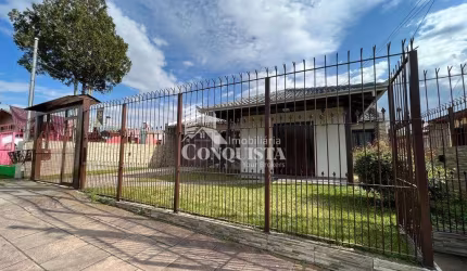 Casa com 3 quartos à venda na Rua Abelardo Paulino Boff, 1083, Jardim Iracema, Caxias do Sul por R$ 750.000
