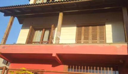 Casa com 7 quartos à venda na Rua Tauribio Alexandre Vieira, 1473, Serrano, Caxias do Sul por R$ 900.000