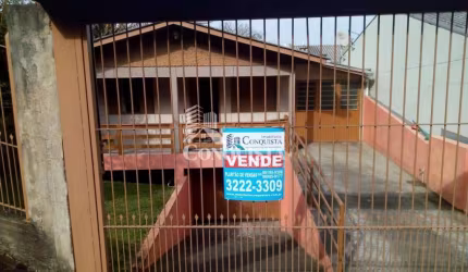 Casa com 3 quartos à venda na Rua Paulista, 198, São Cristóvão, Caxias do Sul por R$ 485.000