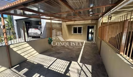 Casa com 3 quartos à venda na Ruy José Bisol Filho (Lot VL Alpina), 57, Ana Rech, Caxias do Sul por R$ 400.000