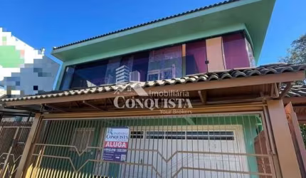 Casa com 3 quartos para alugar na Drestes Loss, 449, Ana Rech, Caxias do Sul por R$ 2.800