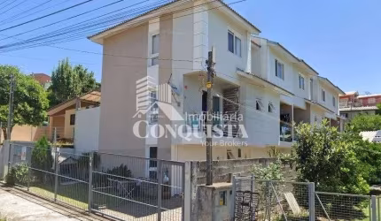 Casa com 2 quartos à venda na Rua Pedro Ricardo dos Reis, 1428, Jardim Iracema, Caxias do Sul por R$ 320.000