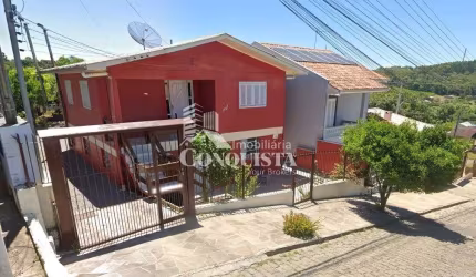 Casa com 2 quartos à venda na Rua Agnaldo Luís Boeira, 1397, Jardim Iracema, Caxias do Sul por R$ 600.000