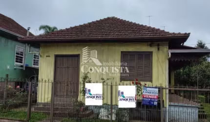 Casa com 3 quartos à venda na Silvia Facioli, 1288, Ana Rech, Caxias do Sul por R$ 585.000