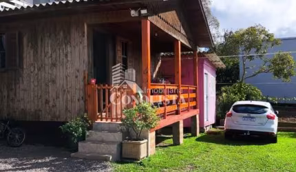 Casa com 7 quartos à venda na Rua Osvaldo de Assis, 225, Santo Antônio, Caxias do Sul por R$ 585.000