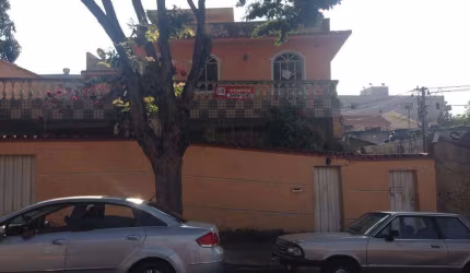 Casa à venda, 3 quartos, 1 suíte, 2 vagas, Santa Efigênia - Belo Horizonte/MG