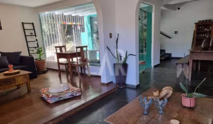 Casa à venda, 5 quartos, 2 suítes, 4 vagas, Santo Antônio - Belo Horizonte/MG
