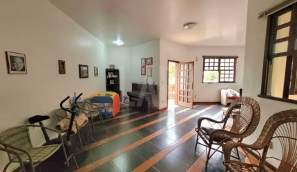 Casa à venda, 6 quartos, 3 suítes, 3 vagas, Santa Lúcia - Belo Horizonte/MG