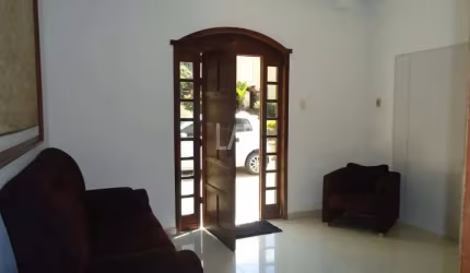 Casa à venda, 5 quartos, 3 suítes, 3 vagas, Santa Tereza - Belo Horizonte/MG