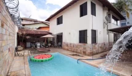 Casa à venda, 4 quartos, 1 suíte, 3 vagas, Santa Rosa - Belo Horizonte/MG