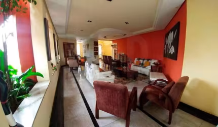 Casa à venda, 5 quartos, 2 suítes, 10 vagas, Heliópolis - Belo Horizonte/MG