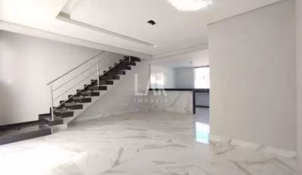 Casa Geminada à venda, 3 quartos, 1 suíte, 2 vagas, Santa Amélia - Belo Horizonte/MG