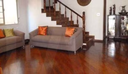 Casa à venda, 5 quartos, 1 suíte, 2 vagas, Esplanada - Belo Horizonte/MG