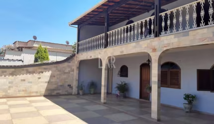 Casa à venda, 3 quartos, 1 suíte, 10 vagas, Eymard - Belo Horizonte/MG