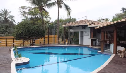 Casa à venda, 6 quartos, 2 suítes, 4 vagas, Garças - Belo Horizonte/MG
