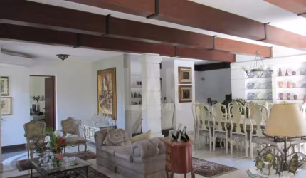 Casa à venda, 4 quartos, 2 suítes, 8 vagas, São Luiz - Belo Horizonte/MG