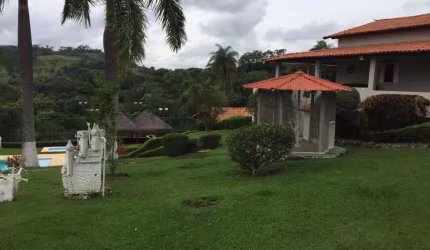 Casa em Condomínio à venda, 7 quartos, 5 suítes, 4 vagas, Ipê Amarelo - Esmeraldas/MG