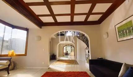 Cobertura à venda, 5 quartos, 1 suíte, 2 vagas, Santo Antônio - Belo Horizonte/MG