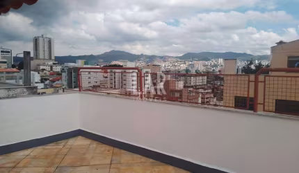 Cobertura à venda, 3 quartos, 1 suíte, 2 vagas, Sagrada Família - Belo Horizonte/MG