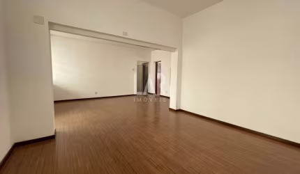 Casa para aluguel, 6 quartos, 1 vaga, Santa Efigênia - Belo Horizonte/MG