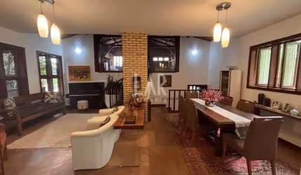 Casa em Condomínio à venda, 4 quartos, 1 suíte, 6 vagas, Ouro Velho Mansões - Nova Lima/MG