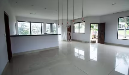 Casa em Condomínio à venda, 4 quartos, 2 suítes, 6 vagas, Balneário Água Limpa - Nova Lima/MG