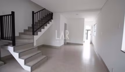 Casa Geminada à venda, 3 quartos, 2 suítes, 2 vagas, Oswaldo Barbosa Pena II - Nova Lima/MG