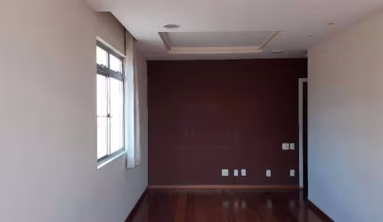 Apartamento à venda, 3 quartos, 1 suíte, 2 vagas, Sagrada Família - Belo Horizonte/MG