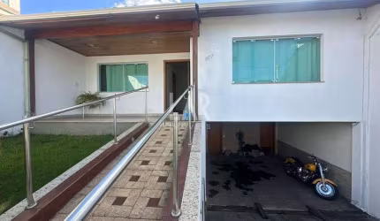 Casa para aluguel, 5 quartos, 2 suítes, 4 vagas, Nova Floresta - Belo Horizonte/MG