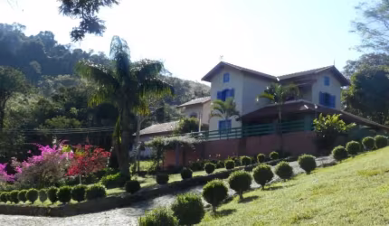 Sítio / Chácara para Venda em Caldas, Bom Retiro, 7 dormitórios, 5 banheiros, 2 vagas