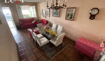 Casa no centro de Maricá