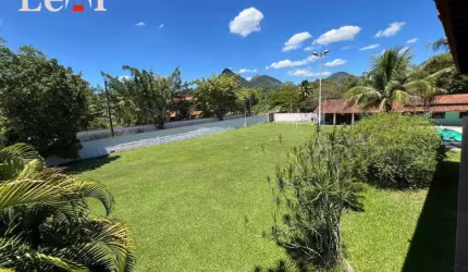 Oportunidade única em Maricá: Casa espetacular à venda no Condado!
