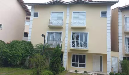 Casa com 3 dormitórios à venda, 146 m² por R$ 640.000,00 - Green Village - Cotia/SP