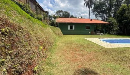 Chácara com 2 quartos à venda, 2700 m² por R$ 630.000 - Chácara Remanso (Caucaia do Alto) - Vargem Grande Paulista/SP