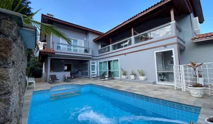 Casa com 5 dormitórios, 600 m² - venda por R$ 3.300.000,00 ou aluguel por R$ 22.000,00/mês - Residencial das Estrelas - Barueri/SP