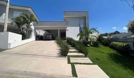 Casa com 3 dormitórios, 177 m² - venda por R$ 1.400.000,00 ou aluguel por R$ 9.800,00/mês - Santa Adélia - Vargem Grande Paulista/SP