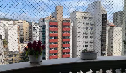 &#211;timo 4 Quartos em uma das melhores ruas de Niterói!