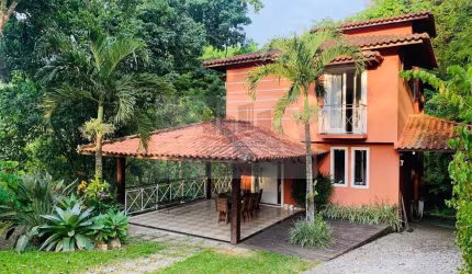 &#211;tima casa em Pendotiba