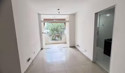 Apartamento 2 quartos no Cond. Solar do Barão