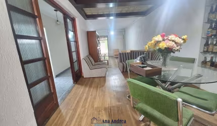 São Paulo, casa térrea no Jd. Taboão