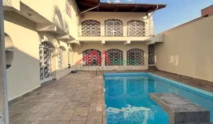Casa Assobradada 4 Dorms no Centro de São Bernardo - R$ 3,4M