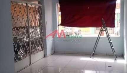 &lt;p&gt;Descubra o seu novo lar em Piraporinha, Diadema! Esta encantadora casa térrea, disponível para venda por R$ 650.000, oferece o espaço ideal para você e sua família. Com 3 dormitórios aconcheg