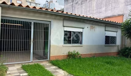 Casa com 3 quartos à venda na Rua Doutor Barcelos, 33, Centro, Canoas por R$ 798.000