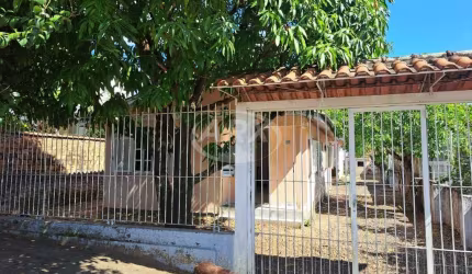 Casa com 3 quartos à venda na Rua Monteiro Lobato, 699, Igara, Canoas por R$ 390.000