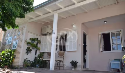 Casa com 4 quartos à venda na Dias Gomes, 81, Harmonia, Canoas por R$ 350.000