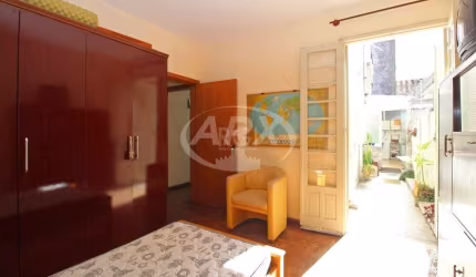 Apartamento com 2 quartos à venda na Rua Ernesto da Fontoura, 990, São Geraldo, Porto Alegre por R$ 179.000