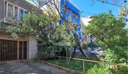 Casa com 3 quartos à venda na Avenida Protásio Alves, 3146, Petrópolis, Porto Alegre por R$ 515.000